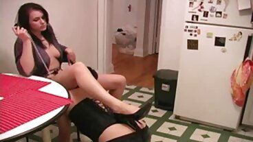 Nghiệp dư blowjob xvideo không che brunette hardcore thiếu niên