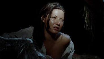 Sừng bước Con Trai Riêng raises Sheena Ryder và gives cô ấy một sex khong che phu de em bé vì cô ấy sinh nhật