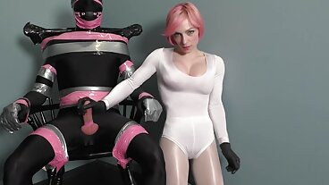 Lớn Boobs Lớn Gà Trống phim sex khong che hd Cô gái Tóc vàng blowjob hardcore